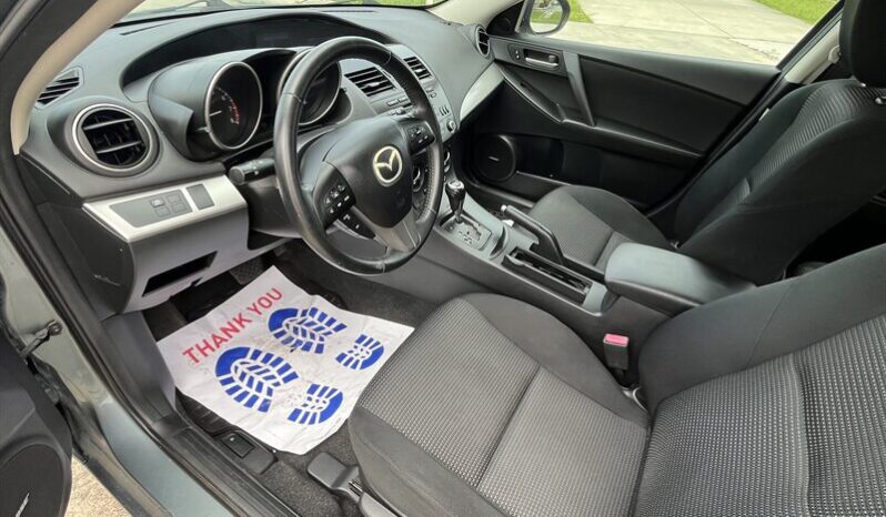 
								2012 Mazda Mazda3 i Touring Hatchback full									