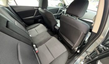 
									2012 Mazda Mazda3 i Touring Hatchback full								