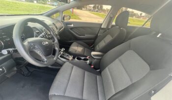 
									2017 Kia Forte LX full								