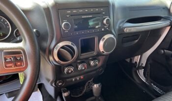 
									2012 Jeep Wrangler Sport full								