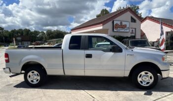 
									2007 Ford F-150 XLT full								