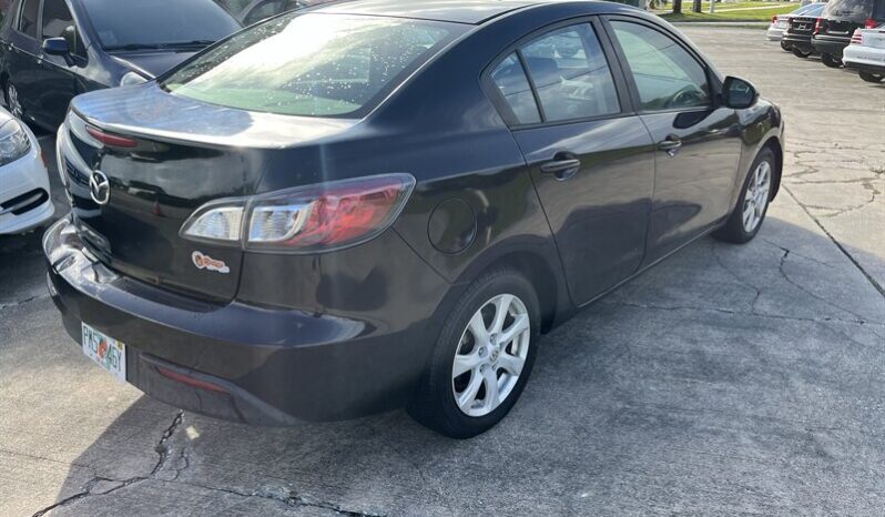 
								2011 Mazda Mazda3 i Touring full									