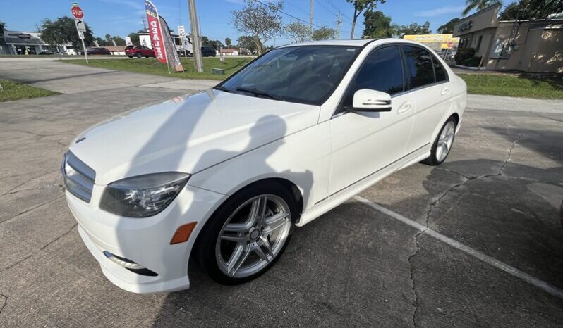 
								2011 Mercedes-Benz C-Class C 300 Sport full									