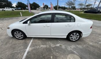 
									2011 Honda Civic LX full								