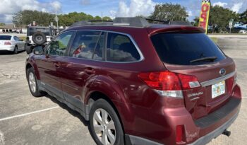 
									2011 Subaru Outback 3.6R Limited full								